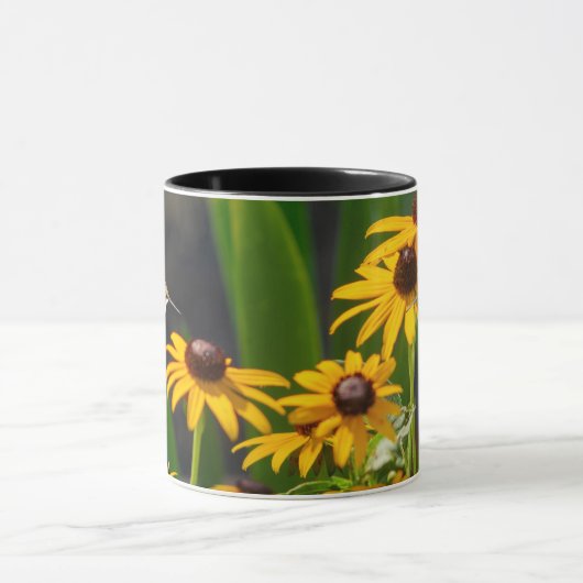 Ruby-Throued Hummingbird "In Blacked Susan" マグカップ (中央)