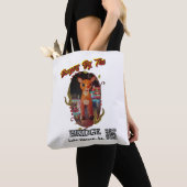 Rudolf at Burger's by the bridge, Lake Havasu, Az; トートバッグ (クローズアップ)