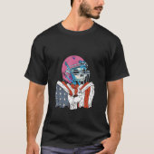 Rugby Player Skeleton with helmet and American Fla Tシャツ (正面)