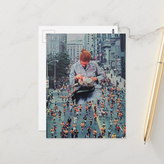 Run! The Denist is Coming A Surreal Collage Retro  ポストカード (正面/裏面インサイチュ)