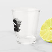 runic Odinのワタリガラスのカラスのバイキングの神話のrunes ショットグラス (右)