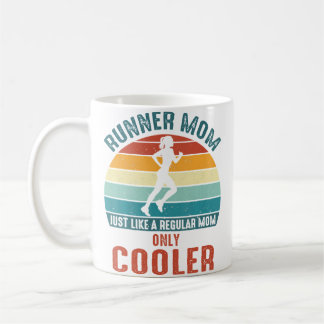 Runner Mom Cool Running Girl Future Marathon Mothe コーヒーマグカップ