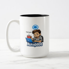 Running On Autopilot Funny Design – Coffee Lover H ツートーンマグカップ