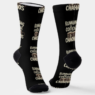 Running on Coffee and Chaos Funny Lifestyle Art ソックス