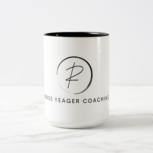 Russ Yeager Coaching シグネチャーロゴ ツートーンマグカップ (中央)