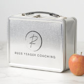 Russ Yeager Coaching シグネチャーロゴ メタルランチボックス (インサイチュ)