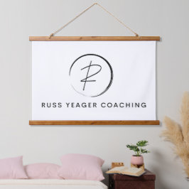 Russ Yeager Coaching シグネチャーロゴ 吊り下げ型タペストリー