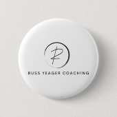 Russ Yeager Coaching Signature Logo 缶バッジ (正面)