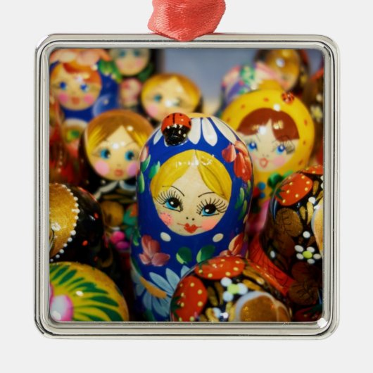 Russian Nesting Dolls メタルオーナメント (正面)