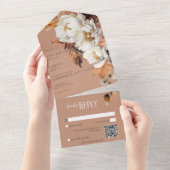 Rust & 素朴 Cream秋フローラと葉QRコード オールインワン招待状 (貼ってはがせる)