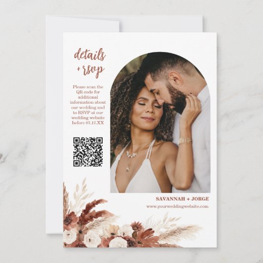 Rust Boho Pampas Grass Arch Photo QR Code 結婚's 招待状 (裏面)