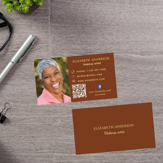 Rust brown photo QrコードのソーシャルFacebookアイコン 名刺
