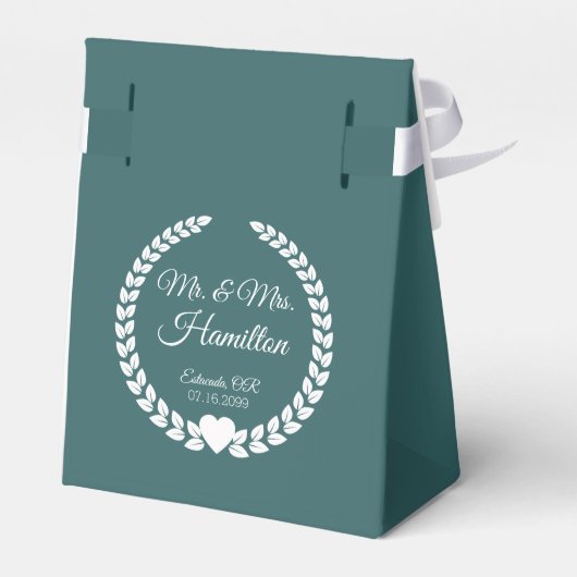 Rustic Autumn Lakeside Forest Wedding フェイバーボックス (裏面サイド)