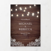 Rustic Barn Wood Lace String Lights 写真 ウェディング 三つ折り招待状 (カバー)