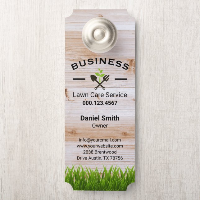 Rustic Barn Wood Lawn Care & Landscaping Service ドアノブサイン (ノブ)
