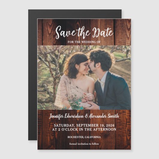Rustic barn wood photo magnetic Save the Date (正面/裏面)