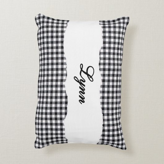 Rustic Black Gingham Personalized Name アクセントクッション (裏面(縦))