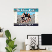 Rustic Blue Wood Frame Family Name Photo ポスター (ホームオフィス)