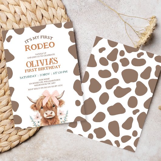 Rustic Brown Highland Cow First Rodeo 1st Birthday 招待状