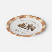 Rustic Brown Plaid Grizzly Bear Family Baby Shower ペーパープレート (アングル)