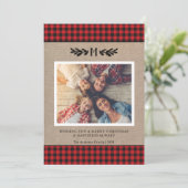 Rustic Buffalo Plaid Monogrammed Photo Christmas シーズンカード (スタンド正面)