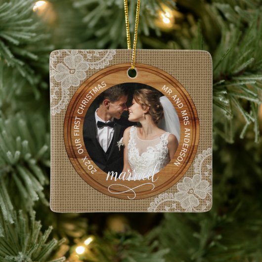 Rustic Burlap and Lace First Christmas married セラミックオーナメント (ツリー)
