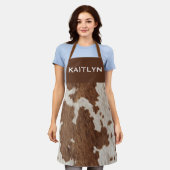 Rustic Cow Faux Fur Spots Brown White  エプロン (着用した状態)