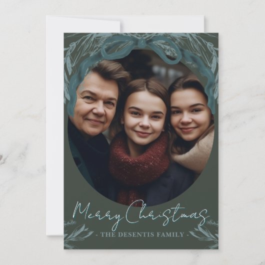 Rustic Evergreen Wreath Frame Christmas Photo シーズンカード (正面)