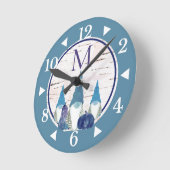 Rustic Fall Autumn Gnome Dusty Blue pumpkins ラウンド壁時計 (傾斜)