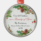 Rustic Family of 3 New Baby 1st Xmas Milestone メタルオーナメント (正面)