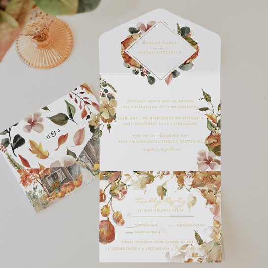 Rustic Floral Autumn Barn Wedding | 秋の葉 オールインワン招待状