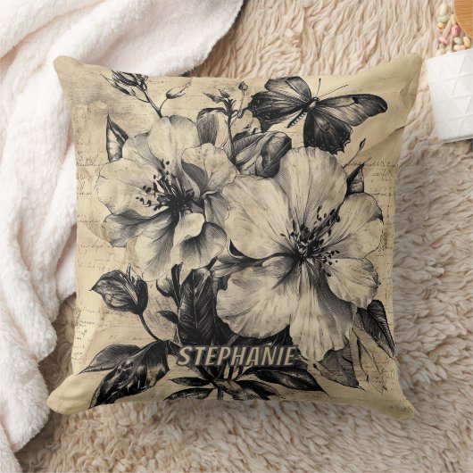 Rustic Flowers and Butterfly - Aged Paper (4) クッション (ブランケット)
