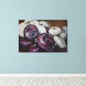 Rustic Garlic and Onion Still Life – Fine Art キャンバスプリント (インサイチュ (ウッドフロア))