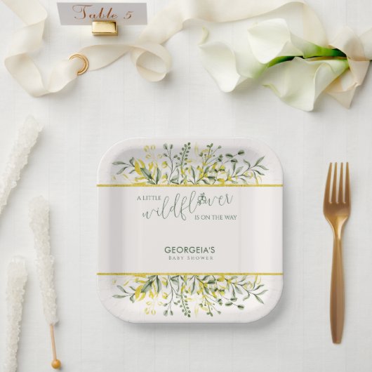 Rustic Golden Frame Wildflower on Way  Baby Shower ペーパープレート (ウェディング)