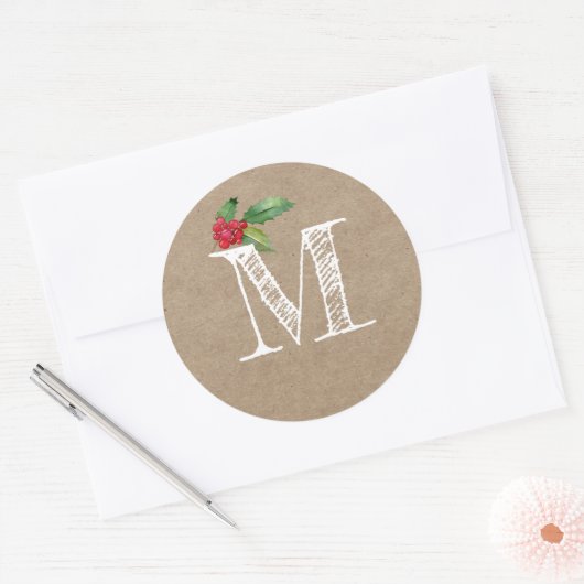 Rustic Kraft Christmas Holly Monogram Initial ラウンドシール (封筒)