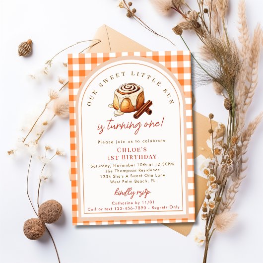 Rustic Little Bun Cinnamon Roll 1st Birthday Party 招待状