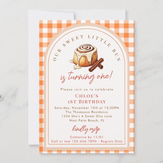 Rustic Little Bun Cinnamon Roll 1st Birthday Party 招待状 (正面)
