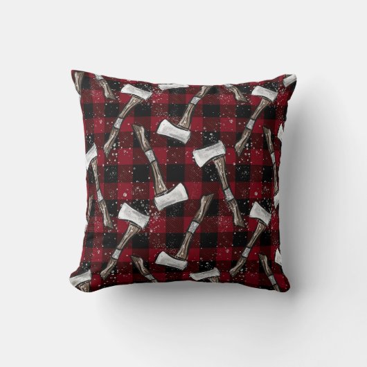Rustic Lumberjack Axes on Buffalo Plaid クッション (正面)