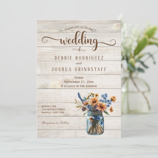 Rustic Mason Jar Floral on Wood Wedding Invitation 招待状 (スタンド正面)
