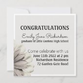 Rustic Neutral Ivory Floral Photo Graduation Girl 案内状 (裏面)