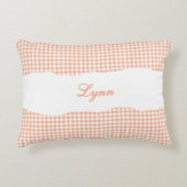 Rustic Orange Gingham Personalized Name アクセントクッション (正面)
