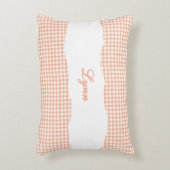 Rustic Orange Gingham Personalized Name アクセントクッション (正面(垂直))