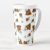 Rustic Pine Cone Forest Mug – Nature-Inspired Desi カフェラテマグ (右アングル)