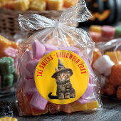 Rustic Red And Orange Kitten Witch Halloween ラウンドシール