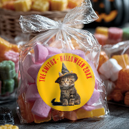 Rustic Red And Orange Kitten Witch Halloween ラウンドシール