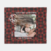 Rustic Red Buffalo Plaid First Christmas Family フリースブランケット (正面(横))
