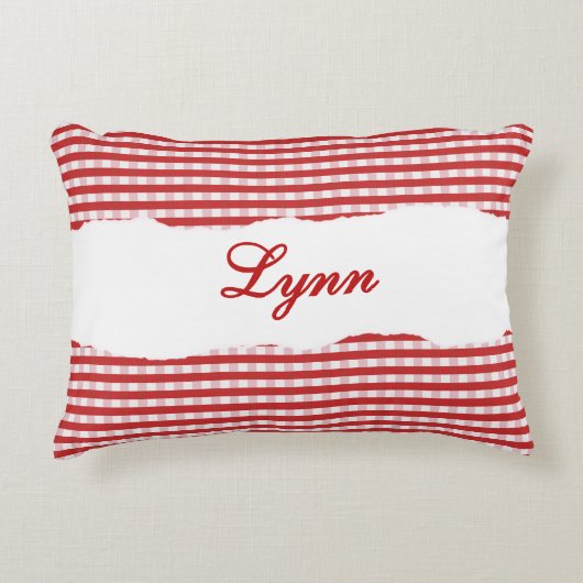 Rustic Red Gingham Personalized Name アクセントクッション (正面)