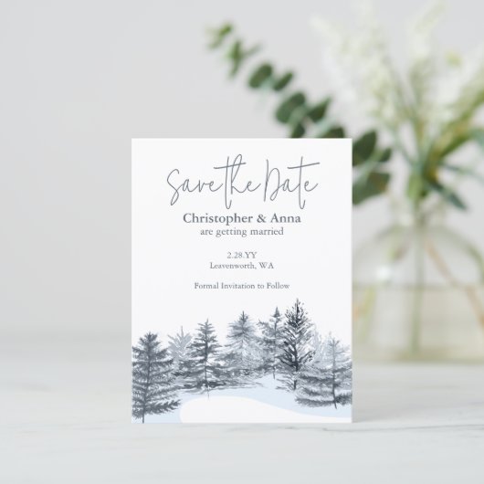 Rustic Slate Gray Pine Trees Wedding Save the Date アドバイスカード (スタンド正面)