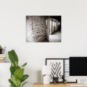 Rustic Stone Wall with Open Barn Door ポスター (ホームオフィス)
