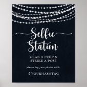 Rustic String Lights Selfie Station Sign ポスター (正面)